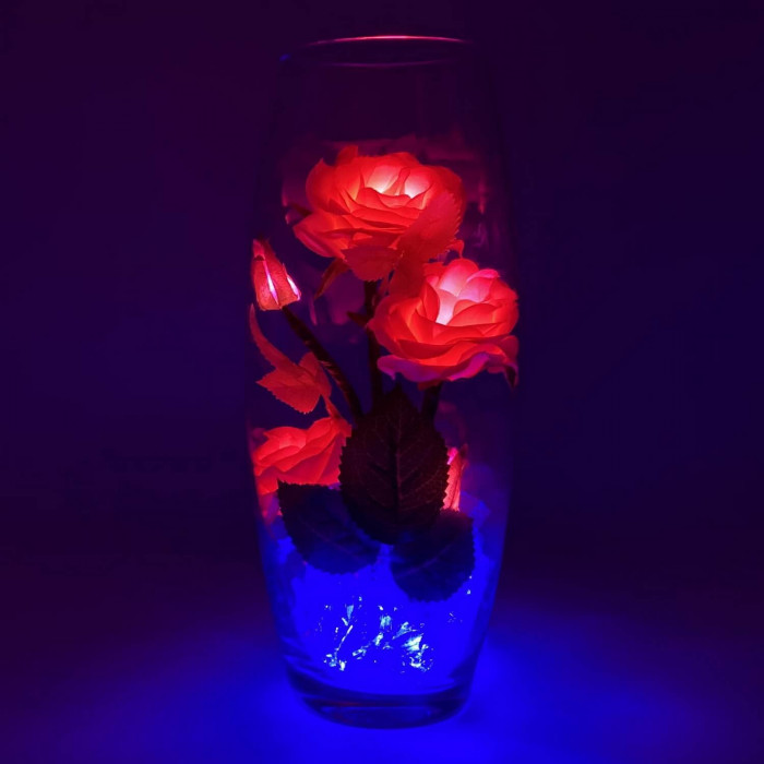 Ночник "Светодиодные цветы" LED Harmony, 5 красных роз с синей подсветкой — Купить по низкой цене в интернет-магазине